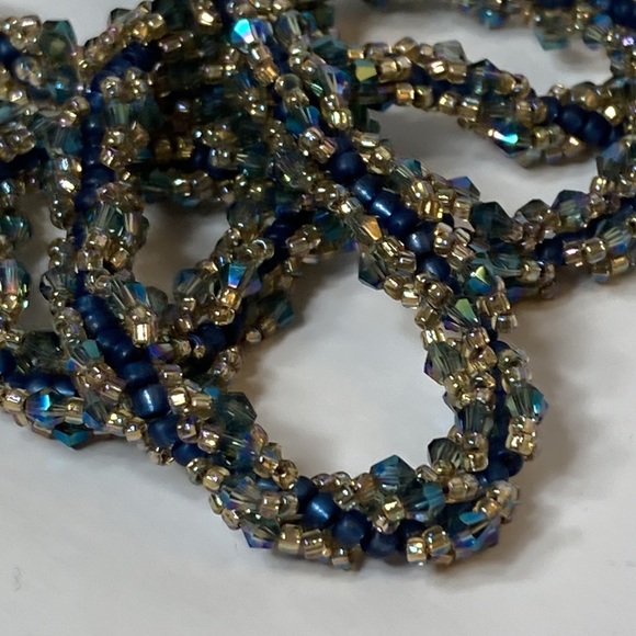 Iridescent Blue Twisted Seed Bead Necklace - Picture 3 of 14